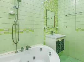 Hollywood Apartment İn The Targovu