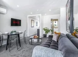 Walk to the City Centre! Stylish & Modern #1 -By KOSH BNB
