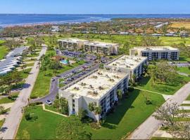 Long term rental minimum 3 months located at the IMG Golf Course Feb 2026, ξενοδοχείο σε Bradenton
