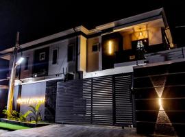 Luxury 4 Bedroom Ensuite - Lagos, hotel v destinaci Ikeja