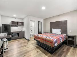 Southern Suites Forest Park, hotell i Forest Park