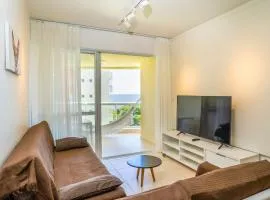 Nautilus: conforto e vista para o mar BR4430