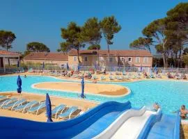 Maison, 8 places, 3 chambres, clim, piscine, tennis