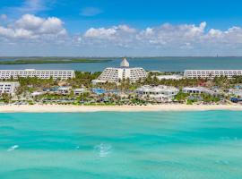 The Pyramid Cancun by Oasis - All Inclusive, hotel v destinaci Cancún
