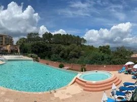 Climatisé, piscine, proches des plages