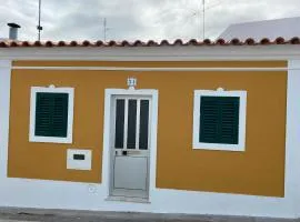 Casinha Amarela