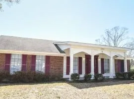 Classic Colonial Home near Main Street