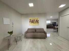 Novo e Moderno Apartamento，博阿維斯塔的有停車位的飯店