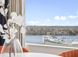 Breathtaking Harbour Bridge Views In Prime Locale