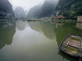 Valley Bungalow, hotel en Vũ Lâm