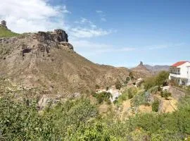 Charming Lodge in Las Palmas de Gran Canaria with Private Pool