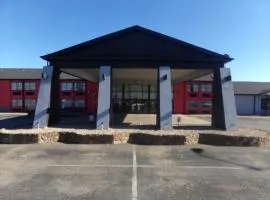 River Valley Inn and Suites