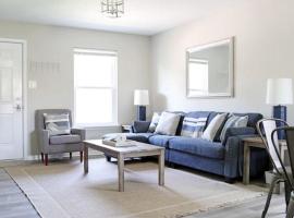 Gulf Coast Condos on the Sand Dunes - 102, vila v destinaci Dauphin Island