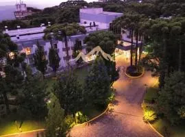 Laje de Pedra Mountain VillagePrime