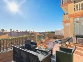 FARO I Lovely Apartment with Sunny Terrace, Barbacoa Pet Friendly in Mijas Costa & Fuengirola