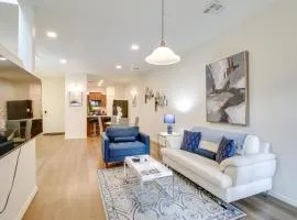 3 Mi to Old Town Albuquerque Townhome with Yard!