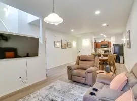3 Mi to Downtown WFH-Friendly ABQ Townhome!