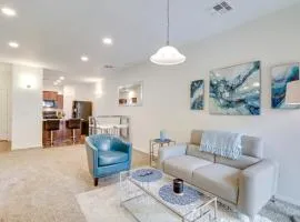 4 Mi to UNM Convenient Albuquerque Townhome!