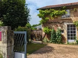 Gîte rénové avec jardin clos, cheminée et baby-foot à Contrisson, proche du Lac du Der. - FR-1-585-16