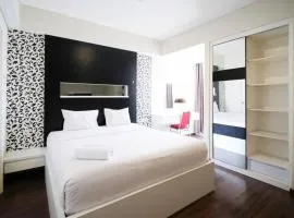 Spacious and Strategic 2BR Apartment at Trillium Residence By Travelio