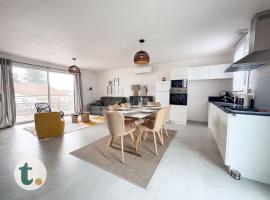 Tranquiloue - Appartement neuf proche PuyduFou !, Hotel in Les Herbiers