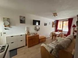 Appartement cosy 4 pers avec balcon à Val Cenis - FR-1-508-307