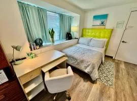 Micro Studio Apartment 10 Minutes walk to University of Washington
