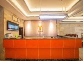 PAI Hotel·Huazhou Bus Terminal, hotel v destinaci Dongshan