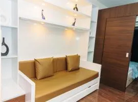 City Chill Spot Where Style Meets Smiles Swim Gym Park 1765