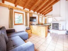 Spacious chalet in Hochkrimml with balcony