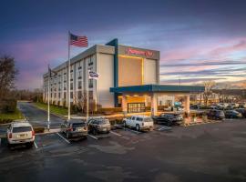 Hampton Inn Long Island/Commack, hotel v destinaci Commack