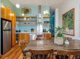 The Birds Nest - Central City Loft