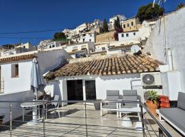 Casa Roberto Altea、アルテアのホテル