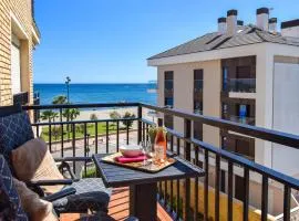 Ref 228 Apartamento de 1 dormitorio con vistas al mar en primera línea de playa en Los Boliches