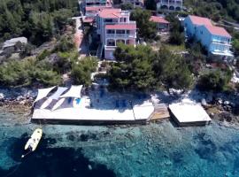 Apartment 3609-5 for 3 Pers in Karbuni, Hotel in Potirna