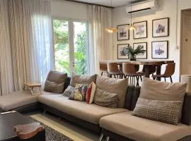 Cozy Botanical Garden House
