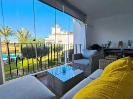 Bright Apartment with Stunning Swimming Pool Views - MO4812LT