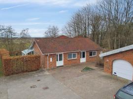 Townhouse With Nature As Neighbor, hotel en Brande