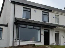 25 High Road