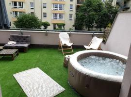 Zentrumsnahe Wohnung mit Sonnenterrasse, hotel v Lipsku
