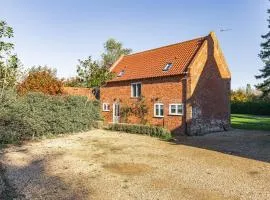 Luxury barn Retreat - sleeps 2-4, quiet location with parking