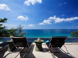 Bluesiam Villas - SHA Certified: Surin Plajı şehrinde bir otel