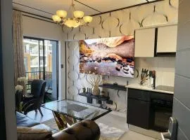 Up Market Elegant Luxury Smart Home Getaway