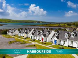 Dingle Harbour Cottages 3 Bed - Sleeps 6 by Trident Holiday Homes, ξενοδοχείο σε Dingle