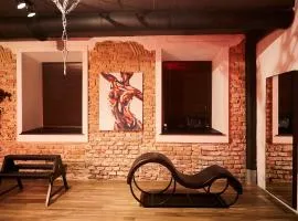 BDSM Black Apartments