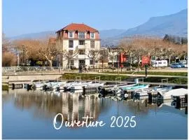 LA VILLA DU PETIT PORT - Appartements & chambres