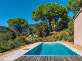 Villa églantine- Piscine- calme