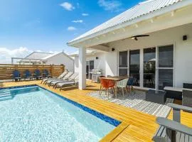 Cameys House and Pool Club at Mahogany Bay