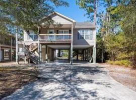 New Property-Short Drive to Beach and Dog Friendly- OKI