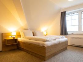 Cuxlandhotel Doppelzimmer 123, hotel v destinaci Dorum Neufeld